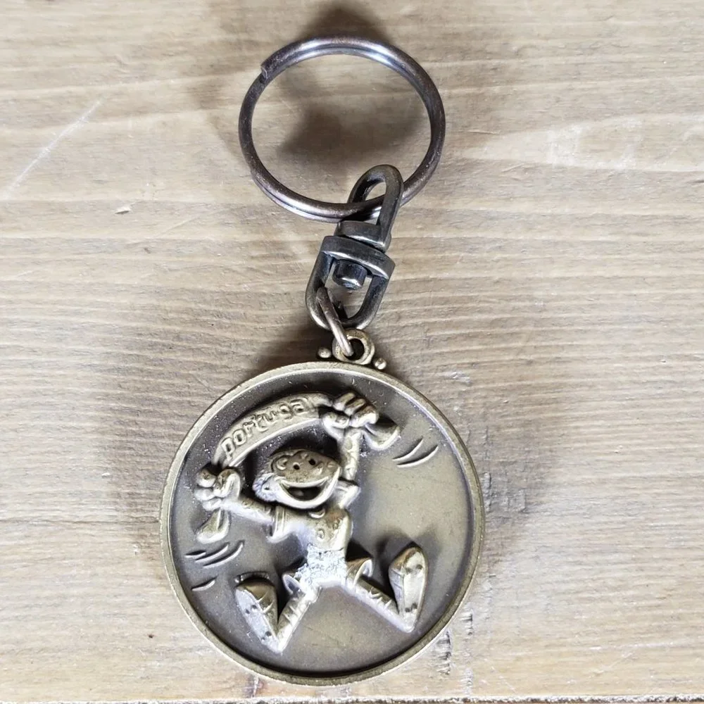 Vtg UEFA Euro 2004 Portugal Football Soccer Metal Keychain Key Ring